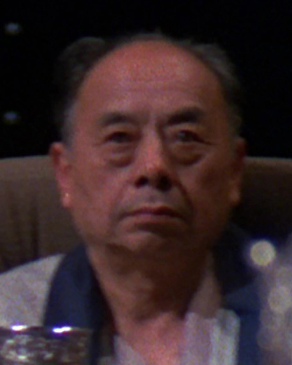 Fichier:Membre du premier Quorum des Douze (Galactica I) dans Galactica, la bataille de l'espace.jpg