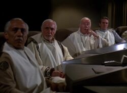 Quatre membres du nouveau Conseil des Douze.jpg