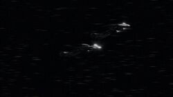 Deux Bombardiers cylons dans Battlestar Galactica, 1re partie.jpg