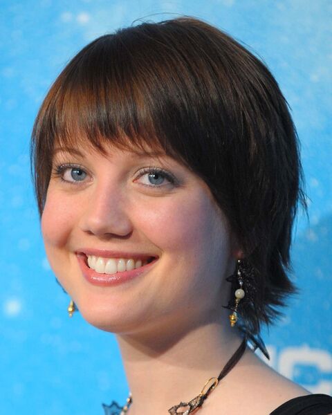 Fichier:Nicki Clyne.jpg